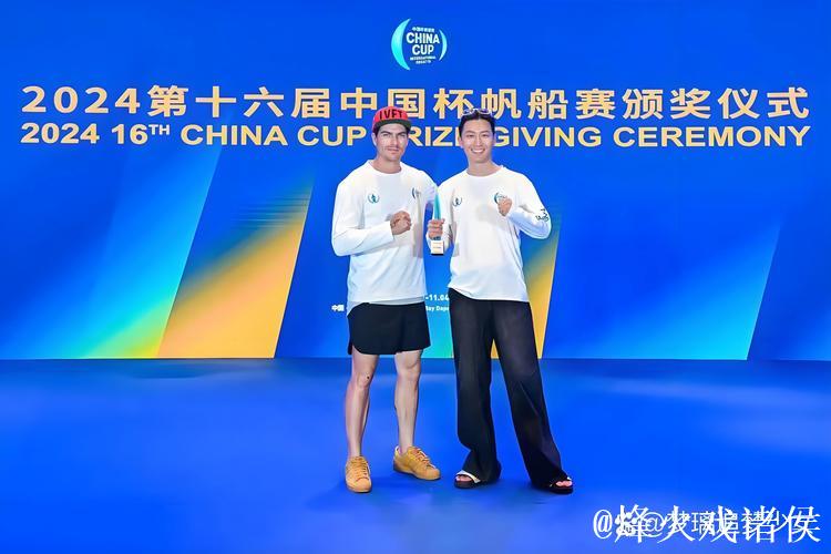 窦骁再度出征中国杯帆船赛:激烈角逐剑指冠军 窦骁再度出征中国杯帆船赛:激烈角逐剑指冠军